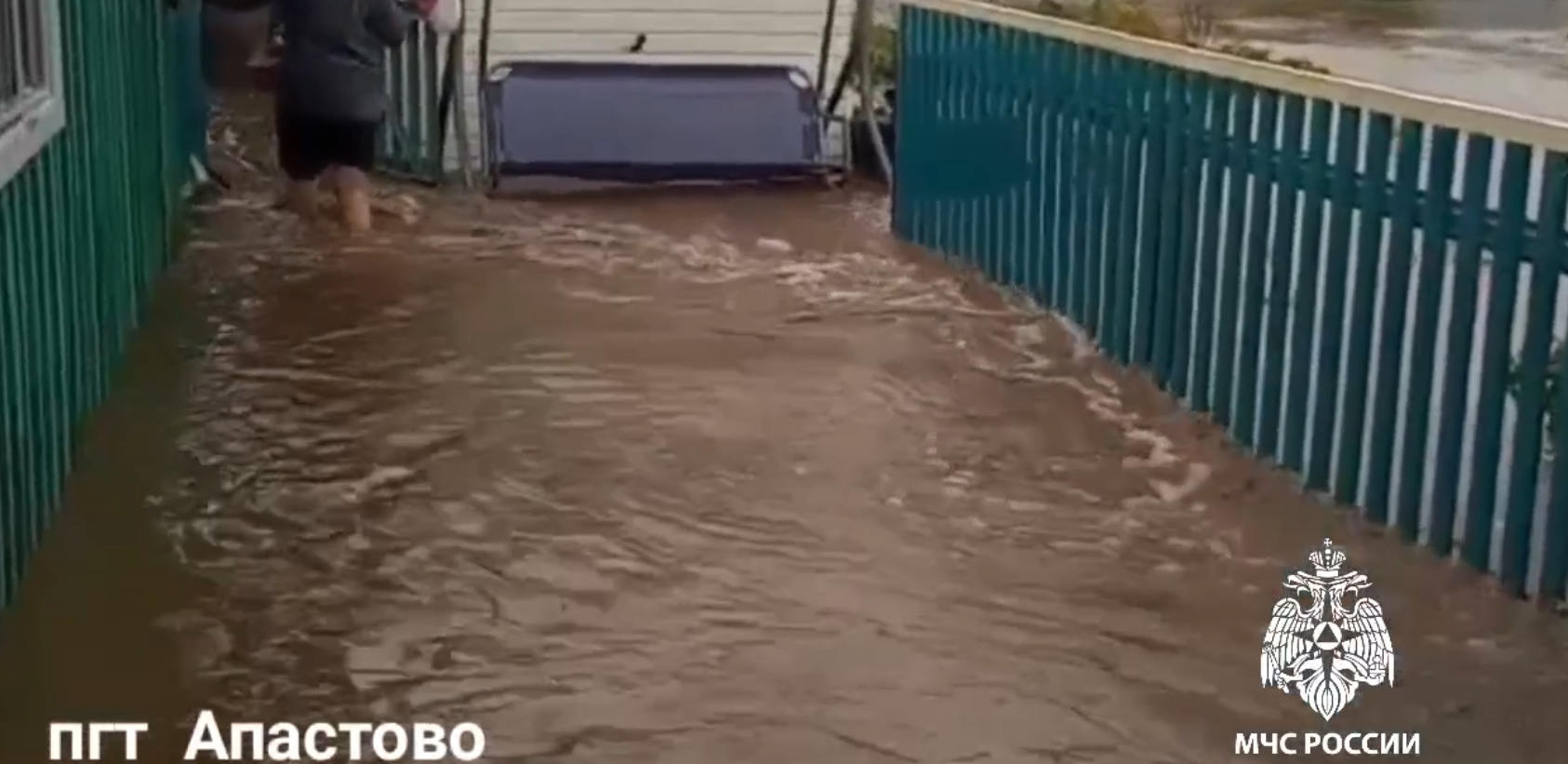 Последствия сильного дождя и ветра в Татарстане